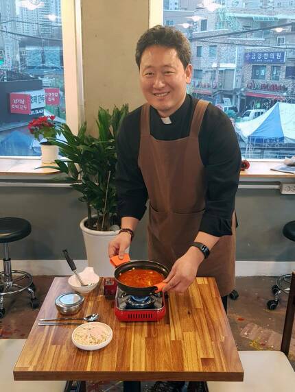 낭만 김치찌개 이미지