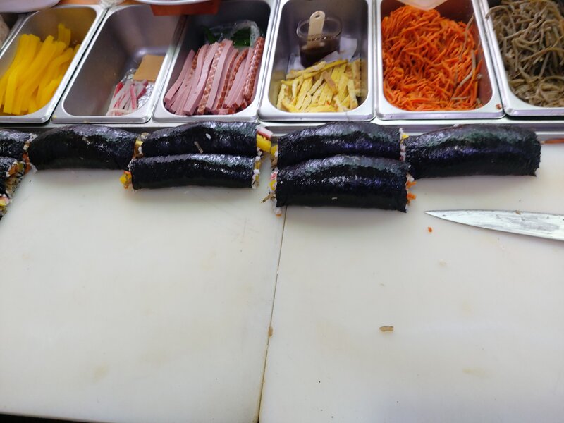 점심으로 김밥한줄.. - 오픈이슈갤러리 - 인벤 점심으로 김밥한줄.. - 오픈이슈갤러리