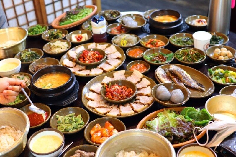 웹진 인벤 : 반찬 30가지 나오는 보리밥집 - 오픈이슈갤러리 반찬 30가지 나오는 보리밥집