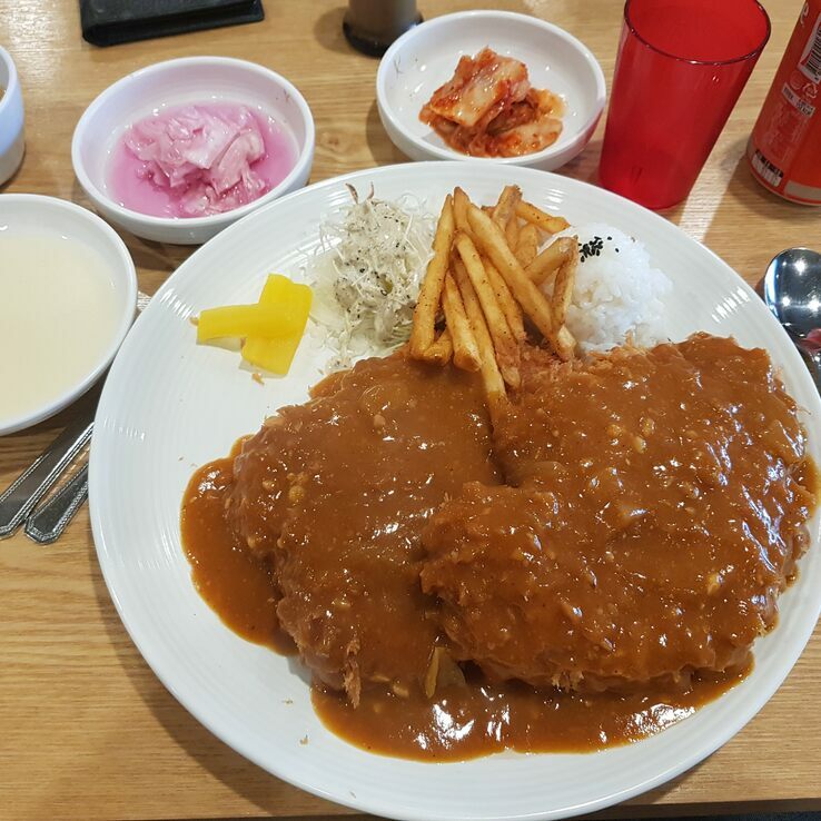 수다경양식돈까스 이미지