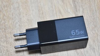 커네틱 USB-PD PPS/QC3.0 65W 3포트 GaN 충전기 CZC-650
