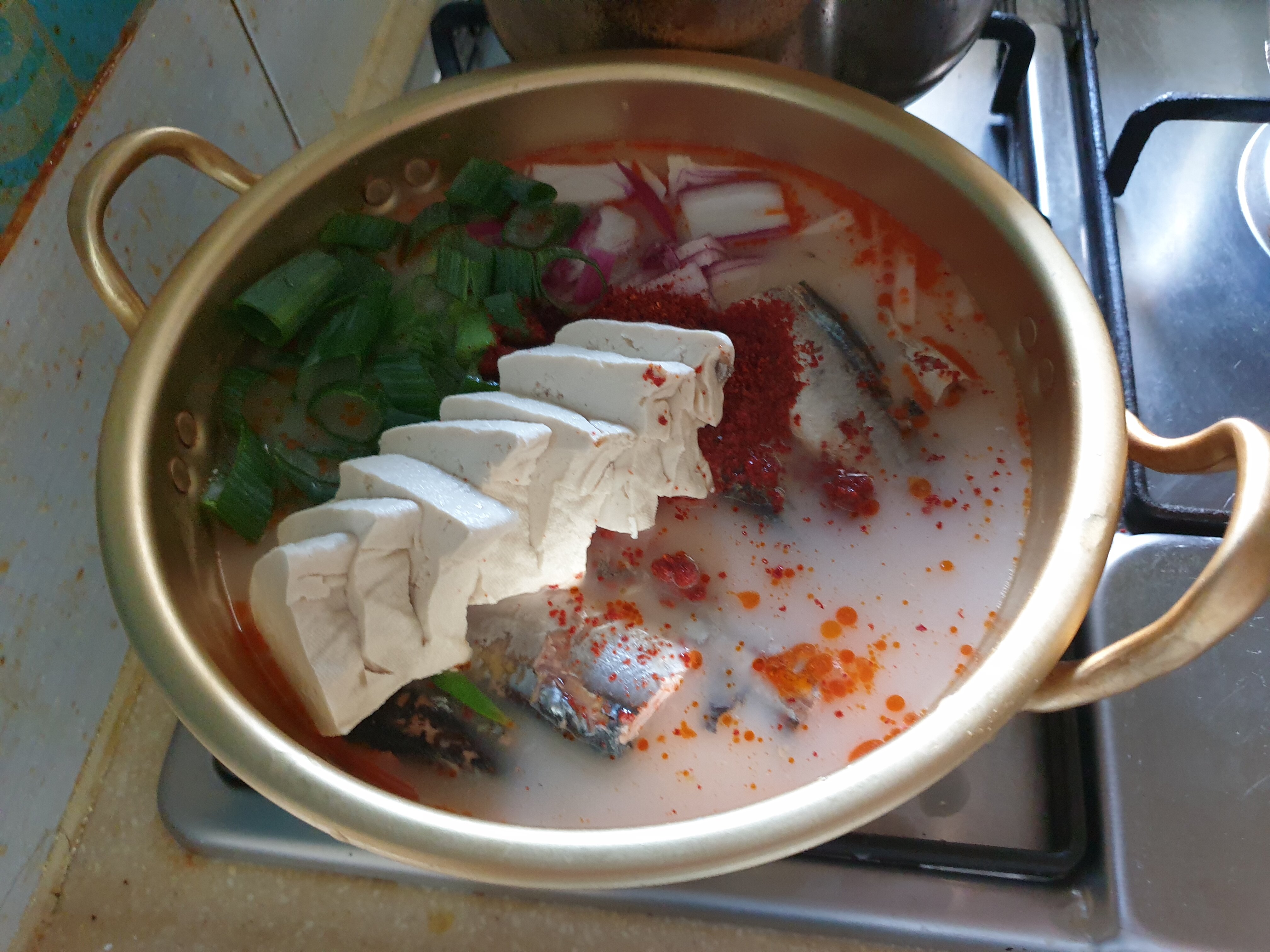 오버워치 인벤 : 엄마가 꽁치김치찌개드시고싶대서 하는중 - 오버워치 인벤 자유게시판