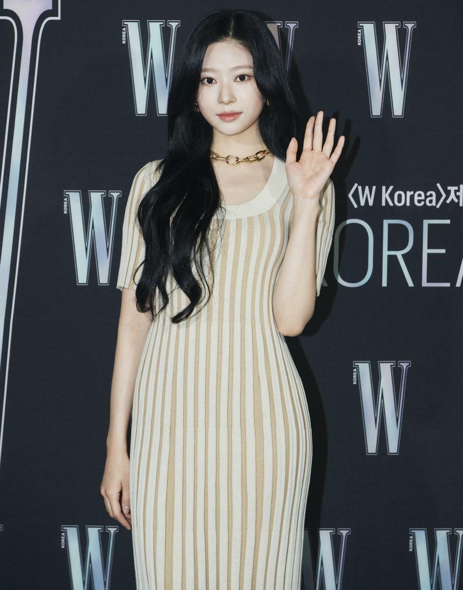 원더블유 이미지