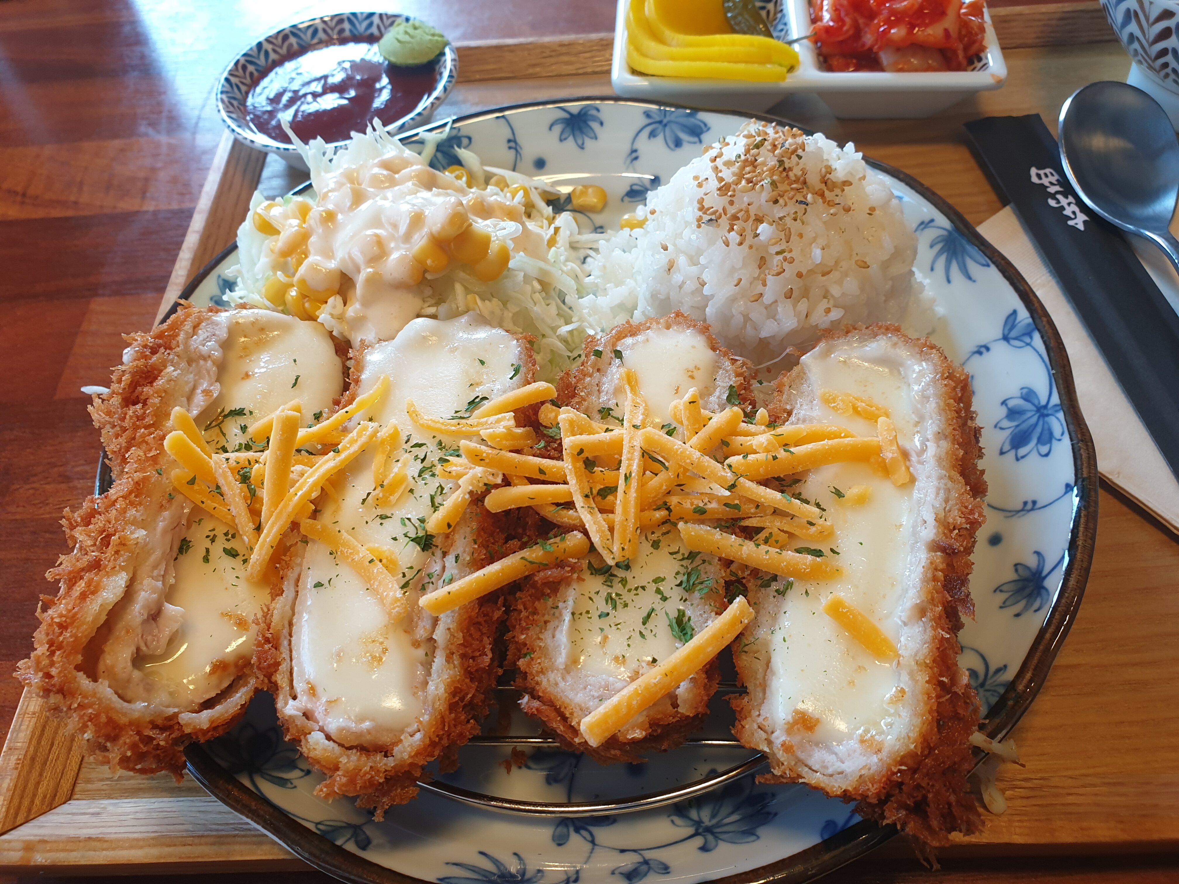 오버워치 인벤 : 양많고 싼 유명맛집 일본식수제돈카츠 치즈카츠 - 오버워치 인벤 자유게시판