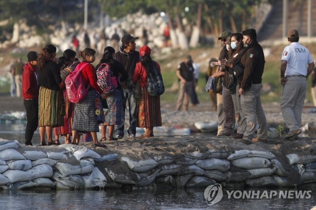 중미갤러리 이미지