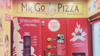 '피자의 나라' 이탈리아에 자판기 등장…3분 만에 한판 뚝딱