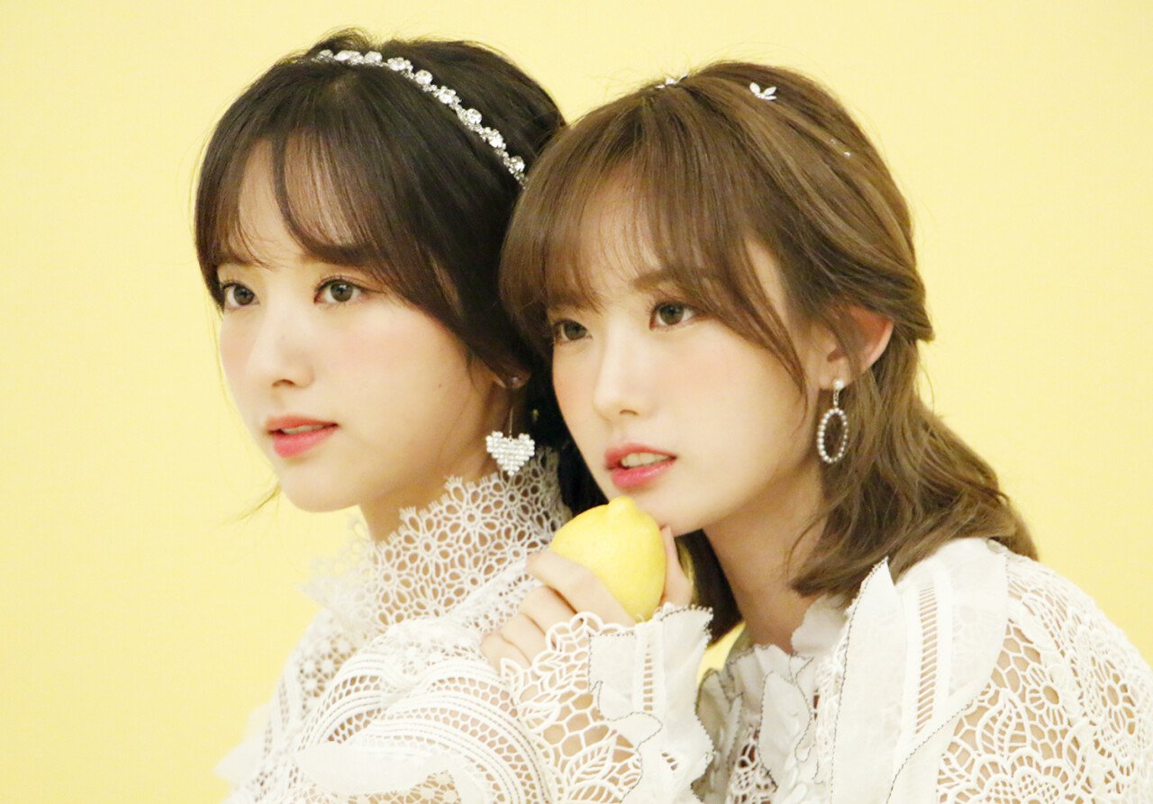 툭툭 이미지