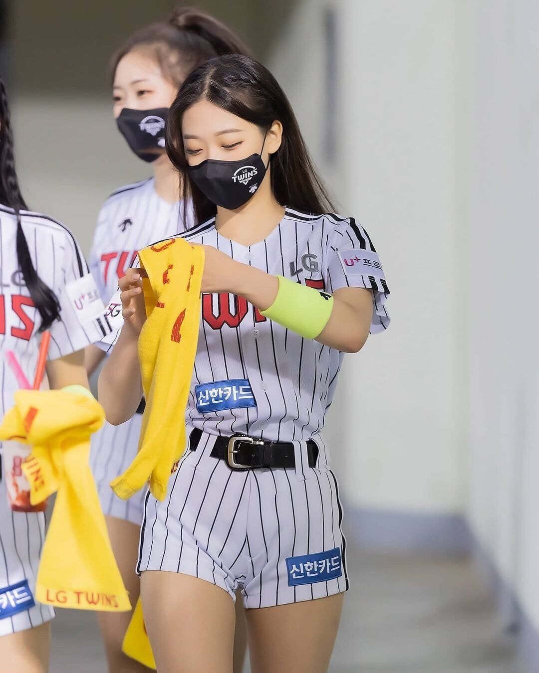 원본 크기로 보시려면 이미지를 클릭하세요.