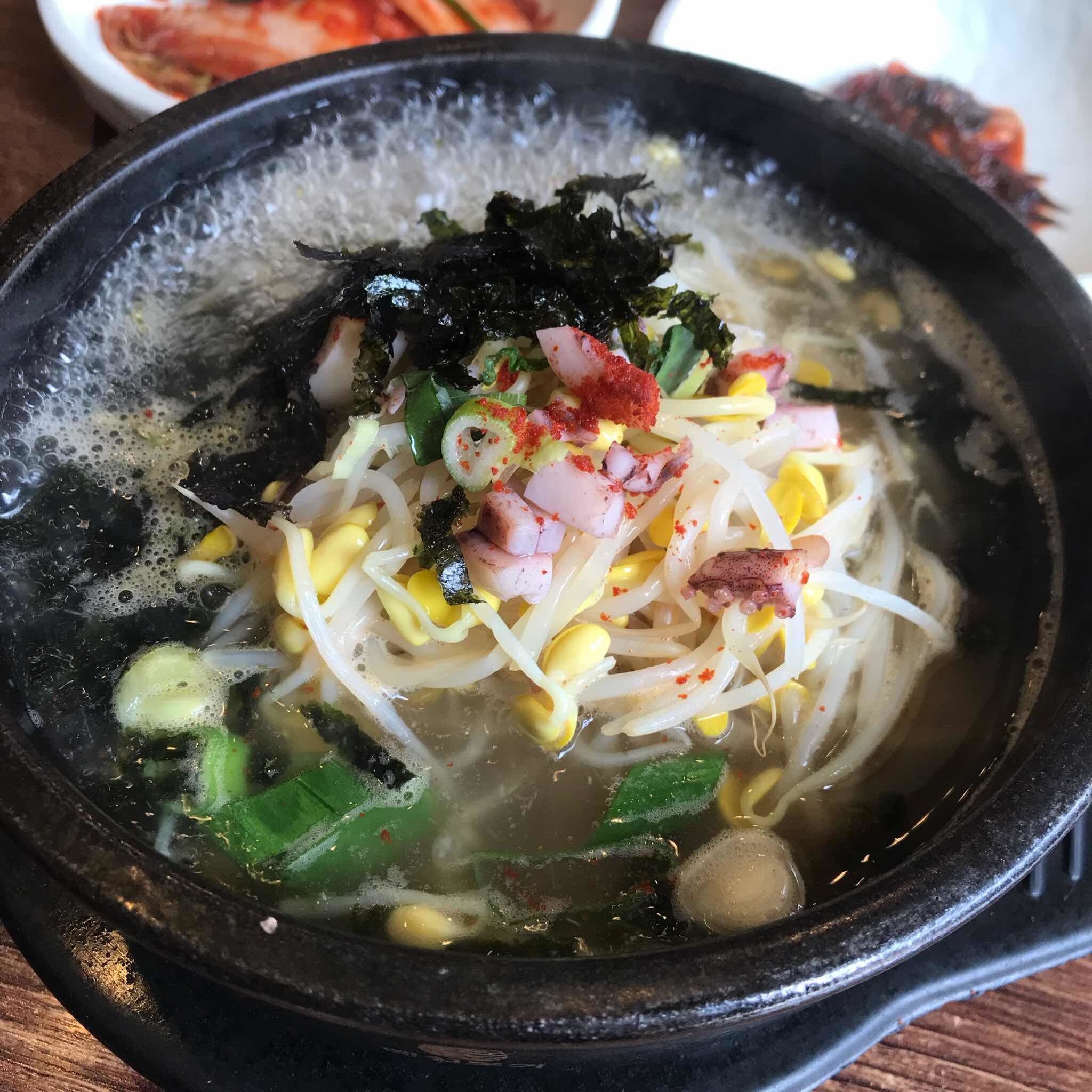 콩나물국밥 이미지
