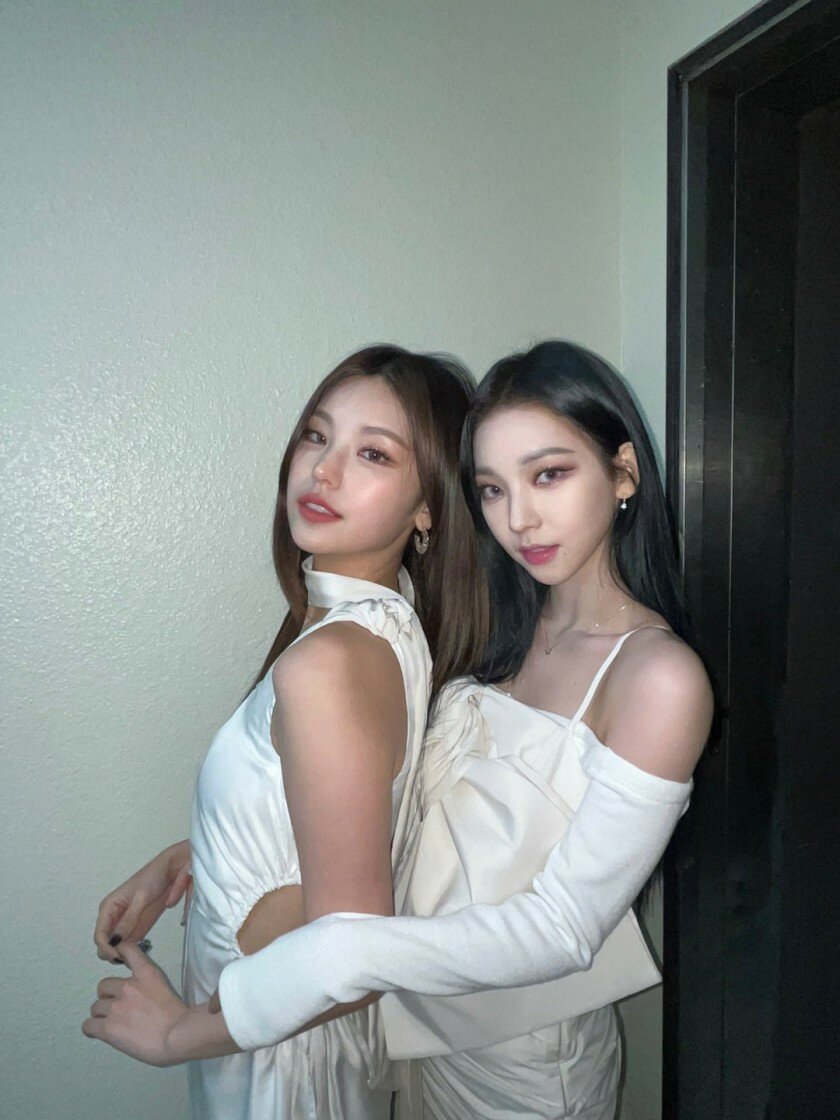 ８１５컴퓨터 이미지