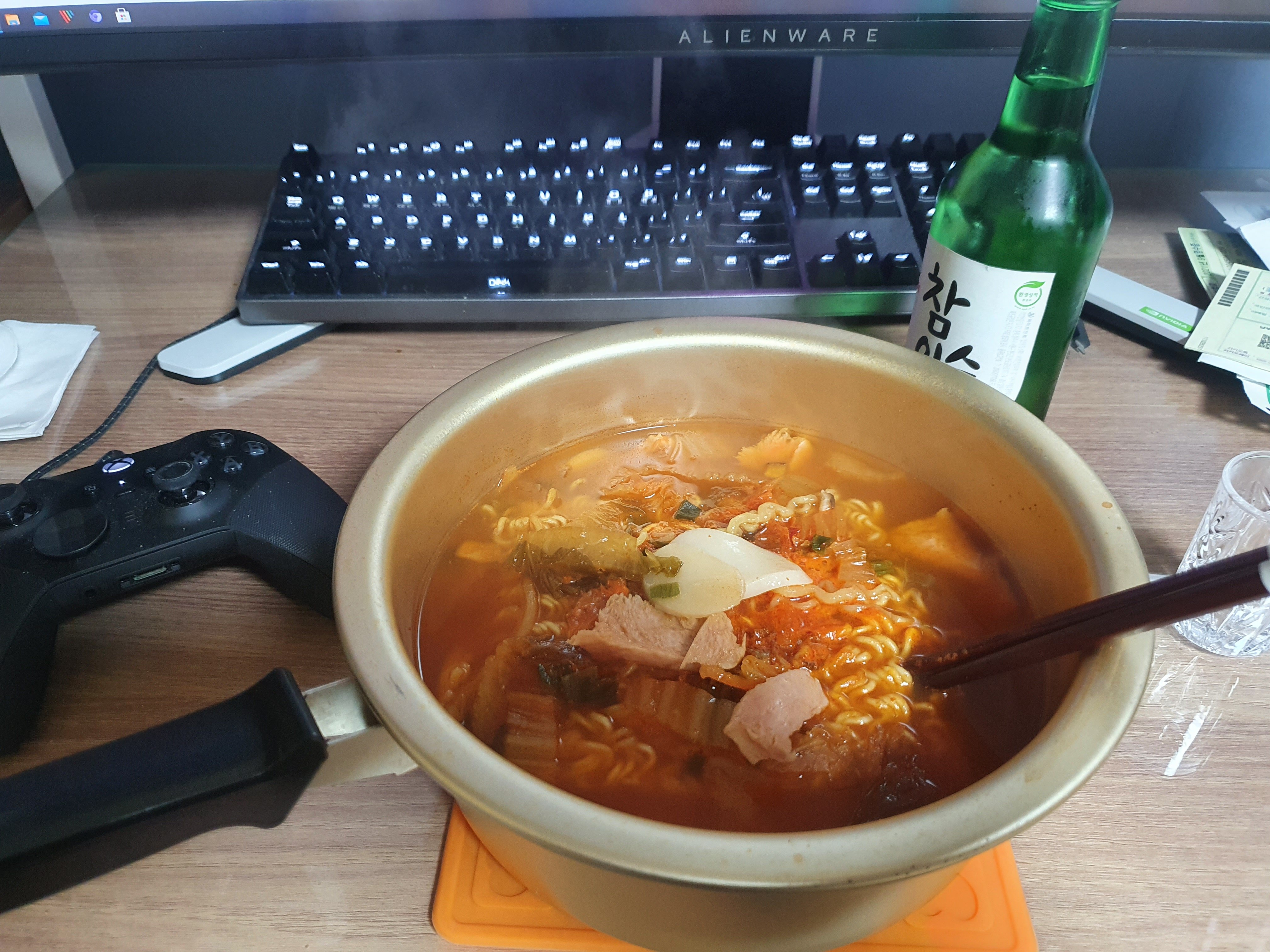 파이널판타지14 인벤 : 오늘따라 술맛이 쓰다 - 파이널판타지14 인벤 자유게시판