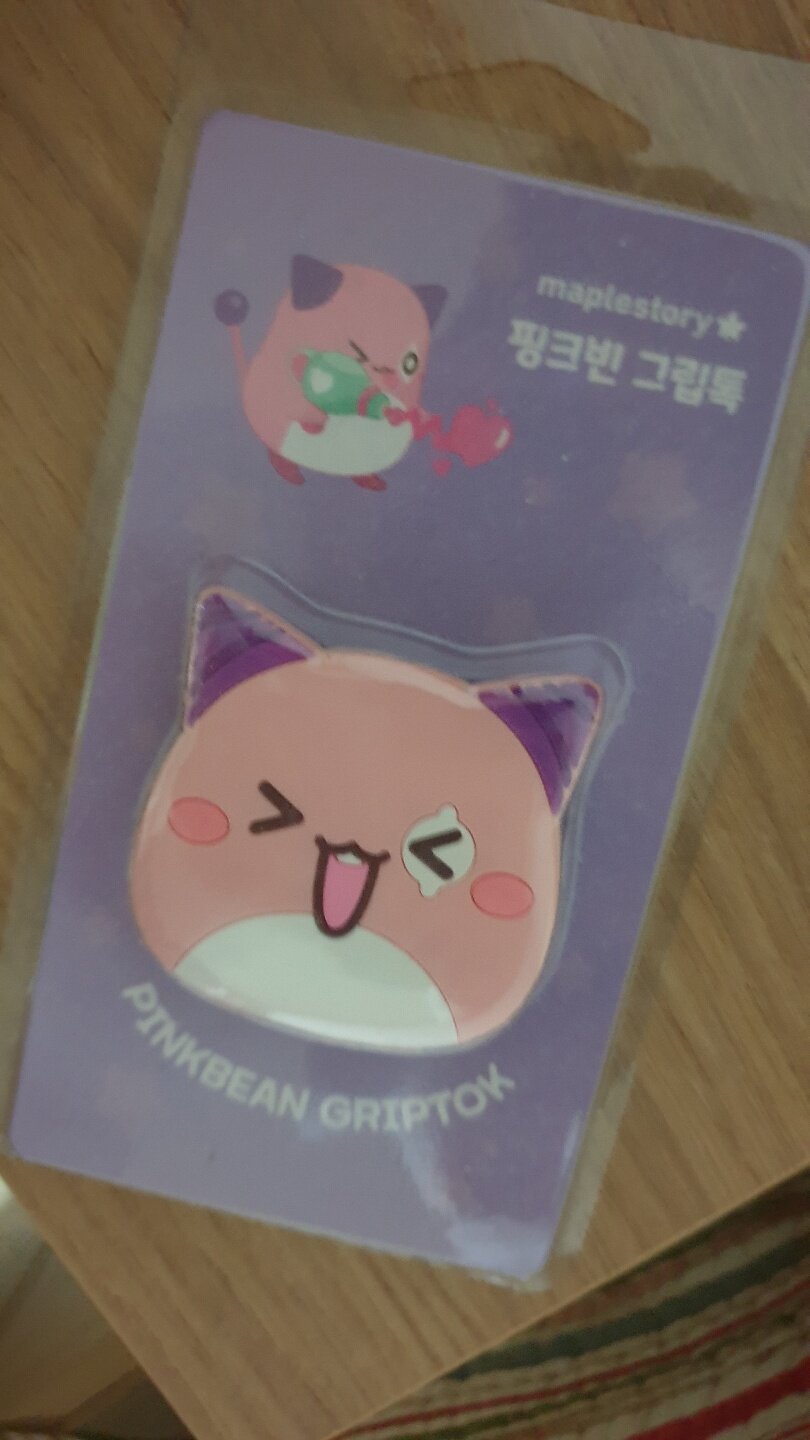 메이플스토리 인벤 : 빵 살때 핑크빈 모자 쓰고 예티 에코백 들고가서... 예티 에코백 들고가서 핑크빈 그립톡을 단 휴대폰으로 적립하면서... 