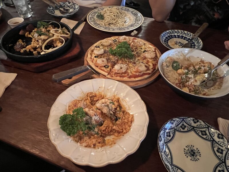 비비큐올리브떡볶이 이미지