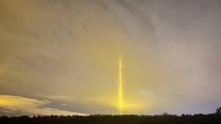 러시아 하늘에 나타난 빛의 기둥