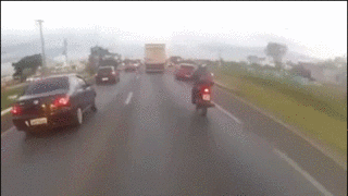 오토바이 운전이 위험한 이유