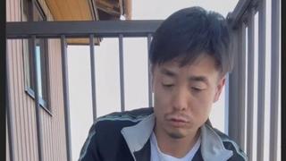베란다에서 삼겹살 구워먹는 일본인