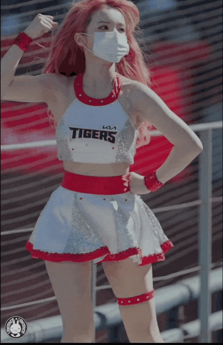 웹진 인벤 : 이다혜 치어리더, 치마가 바람에 - 오픈이슈갤러리 이다혜 치어리더, 치마가 바람에