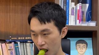 탕후루를 먹어본 치과의사