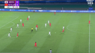 항저우)남자축구 16강전에 나온 이강인의 힐패쓰