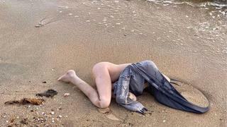 태국 해안가에서 발견된 여성의 시체