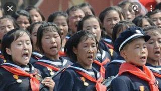 북한 중학생들 외모