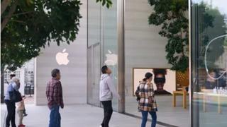 미 정부, 애플에 반독점 소송 제기 “경쟁업체 막아 스마트폰 시장 불법 독점”