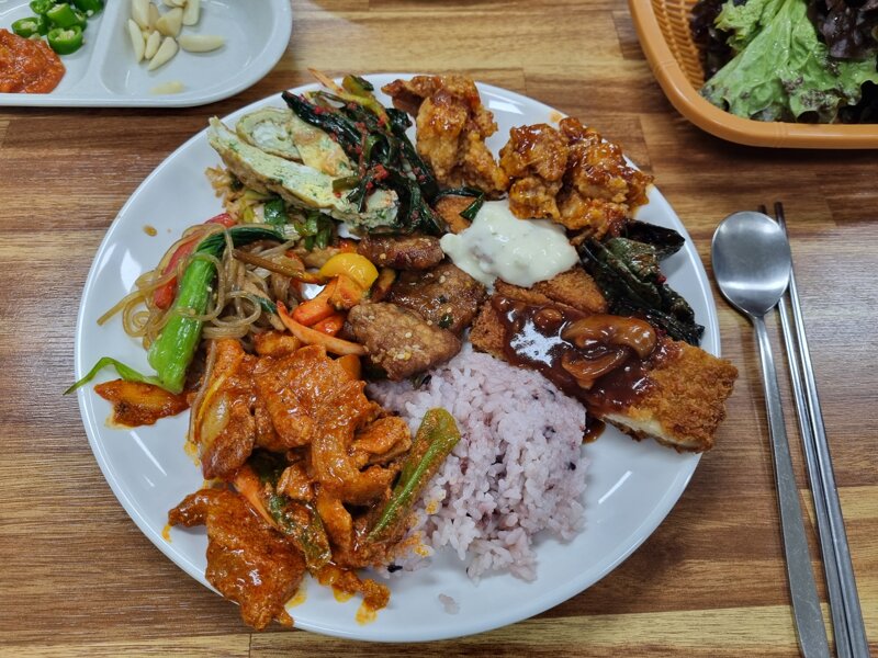 미친가성비의 한식뷔페를 찾았다ㅋㅋㅋㅋ - 디아블로2 자유 게시판 - 디아블로2 인벤 미친가성비의 한식뷔페를 찾았다ㅋㅋㅋㅋ