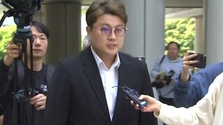 [속보] 김호중, 구속영장 심사 위해 법원 출석