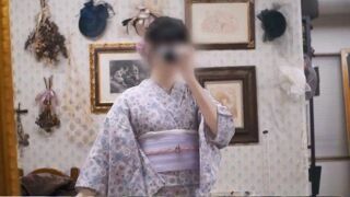 일본에서 유카타 입고 촬영해 논란인 유튜버