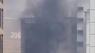 [속보]서울 강남 역삼동 아이파크 화재..아파트 주민, 인근 초등학생들 긴급 대피
