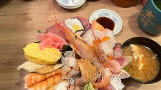 일본 고베 극가성비 해물 덮밥