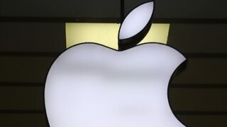 애플, 유럽서 '삼성페이' 허용, EU 압박에 백기
