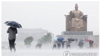 '오늘부터 일주일동안 비 온다'는 서울 날씨