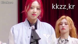 공항룩 유나 (ITZY)