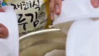 XXXL 특.대.형 스팸김치밥버거.mp4...