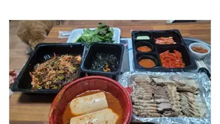 보쌈에 순두부 시켰는데 당황스럽다.jpg