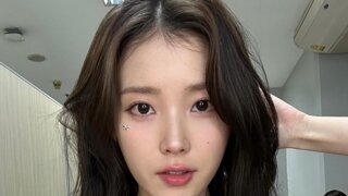 푸른의상 아이유 무대안무