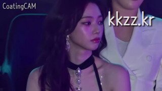 민소매 슈트 에스파 카리나