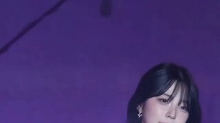 소리有) 프로미스나인 백지헌...gif