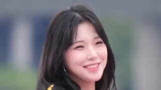 탄탄한 뒤태 뽐내는 프로미스_9 백지헌