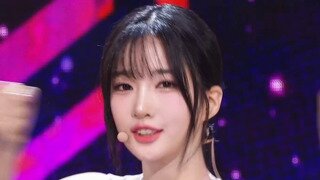 트리플에스 김유연 청바지