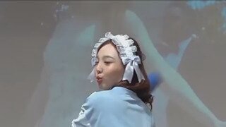 파인 옷 트와이스 나연