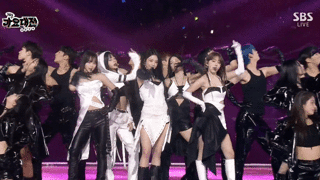 [SBS 가요대전] 르세라핌.GIF