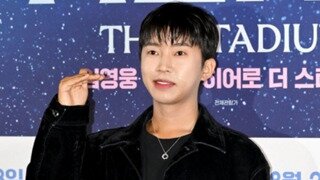 '뭐요' 논란 털고 섹시 댄스로 팬들을 달래는 임영웅