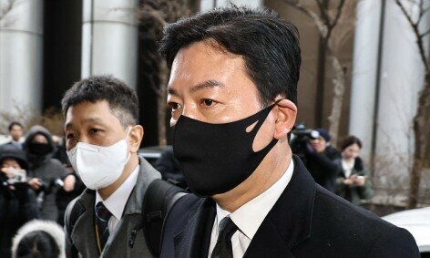 윤폰 이미지