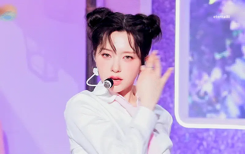 걸그룹 팟벤 상단 배경 이미지