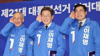 2000년대 한국 정치는 똥칠의 역사임.