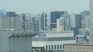 강남 투신 소동 1시간 설득 시켜서 해결됬다내요.