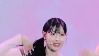 위에서 본 근접 라잇썸 초원