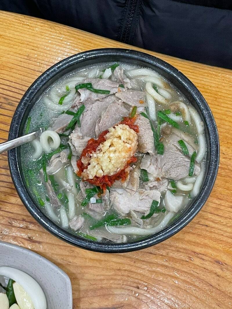 돼지우동 이미지